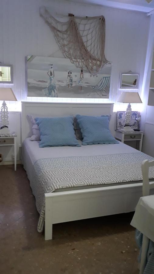 Chambres D'Hotes Chez Catherine A Reus Chambre Bord De Mer Avec Salle De Bains Privee Dış mekan fotoğraf